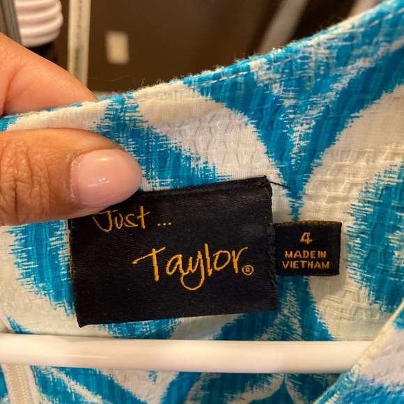 White and teal sleeveless fit and flair dress - Picture 3 of 8